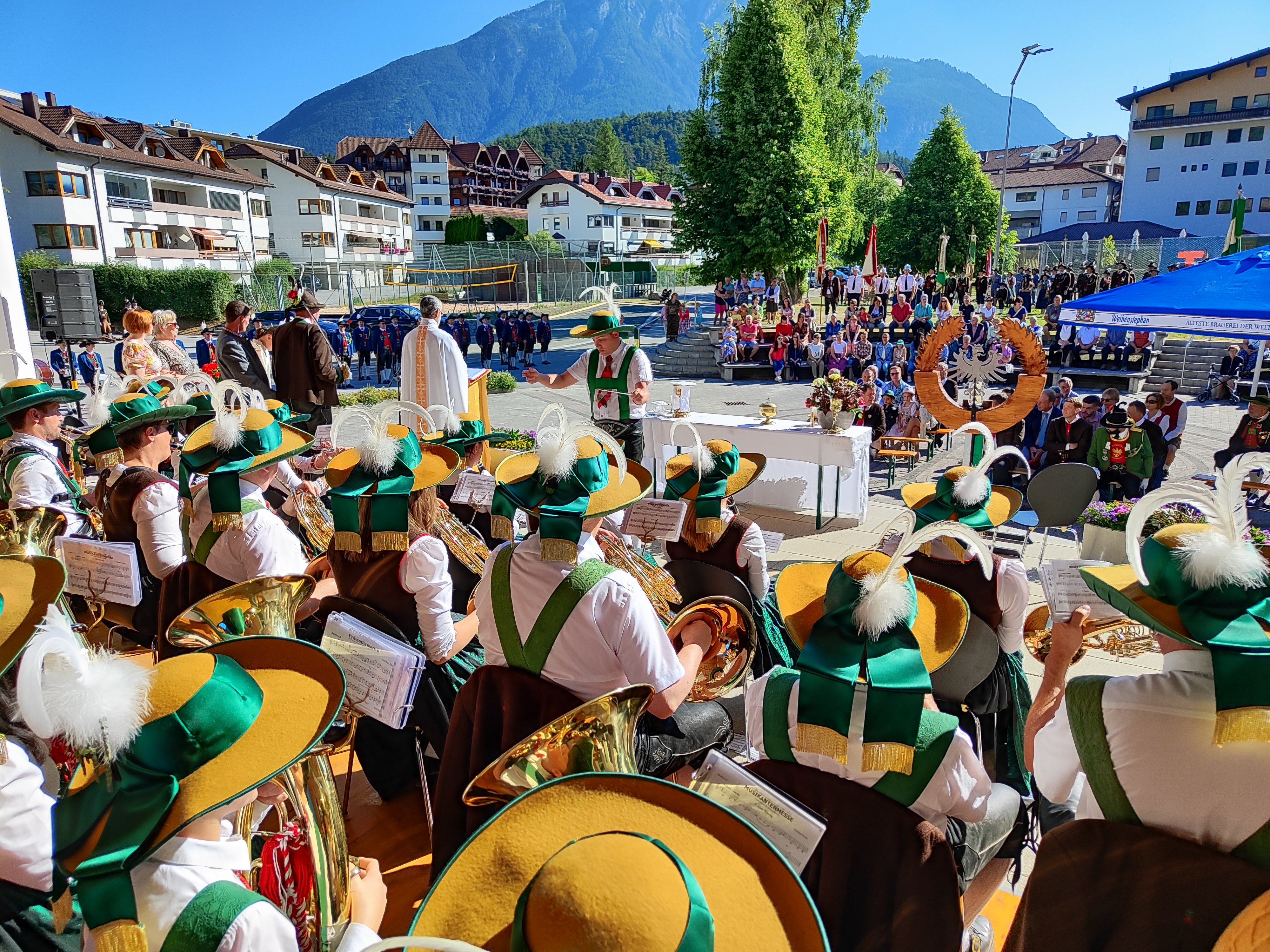 Bezirks-FW-Nasswettbewerb und Schützen-Bataillonsfest Pitztal