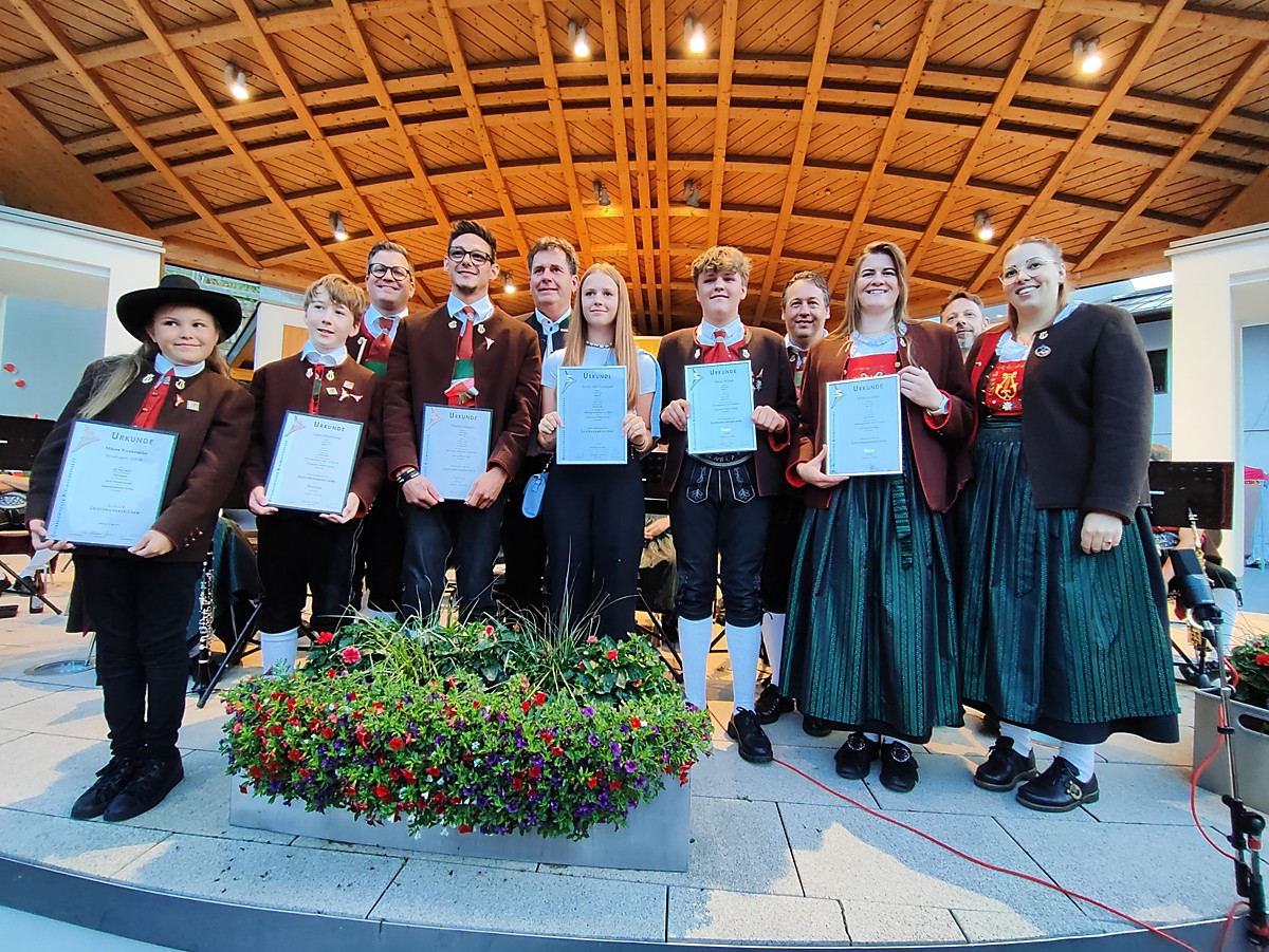 Arzler Festwochenende 2024